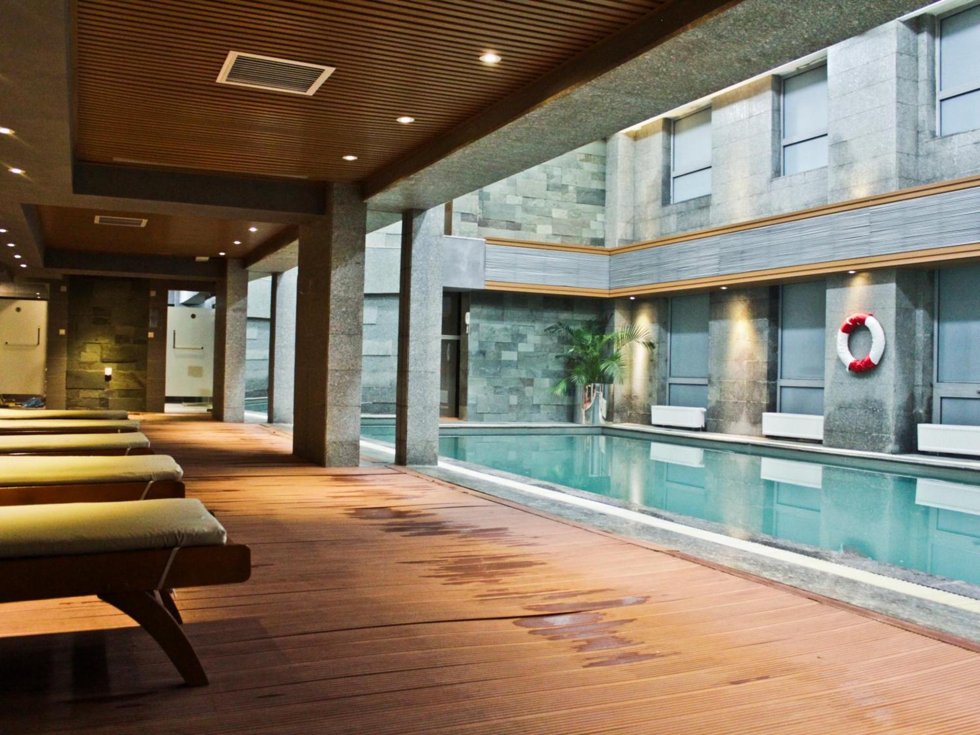 เดอะ คอร์ปอเรต โฮเต็ล แอนด์ คอนเวนชัน เซ็นเตอร์ Hotel อูลานบาตอร์ ภายนอก รูปภาพ