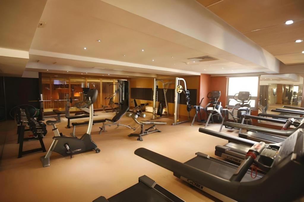 เดอะ คอร์ปอเรต โฮเต็ล แอนด์ คอนเวนชัน เซ็นเตอร์ Hotel อูลานบาตอร์ ภายนอก รูปภาพ