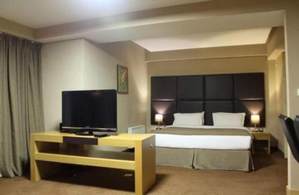 เดอะ คอร์ปอเรต โฮเต็ล แอนด์ คอนเวนชัน เซ็นเตอร์ Hotel อูลานบาตอร์ ภายนอก รูปภาพ